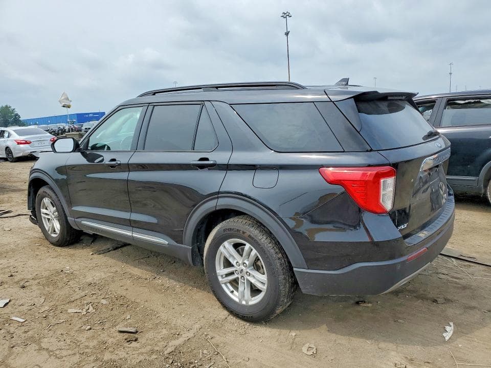 2020 FORD EXPLORER XLT 2