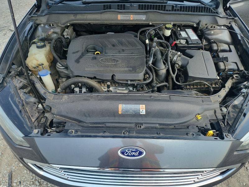 2017 FORD FUSION SE 11