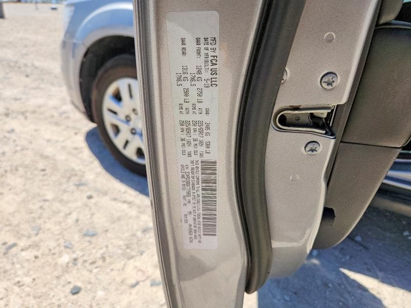 2019 DODGE JOURNEY SE 13