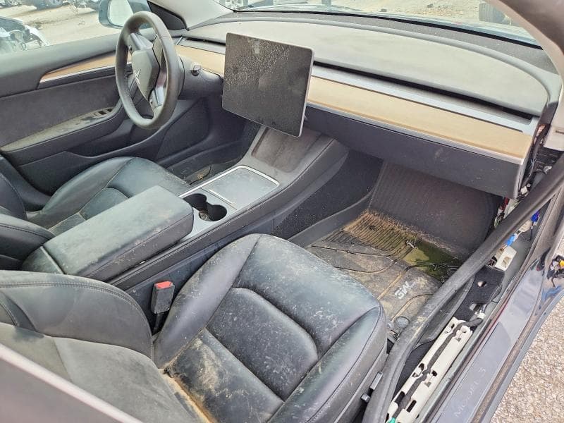 2023 TESLA MODEL 3 8