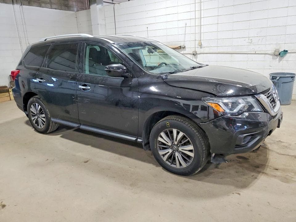 2017 NISSAN PATHFINDER S 4