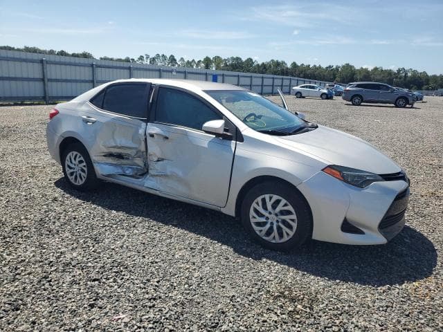 2018 TOYOTA COROLLA LE 4