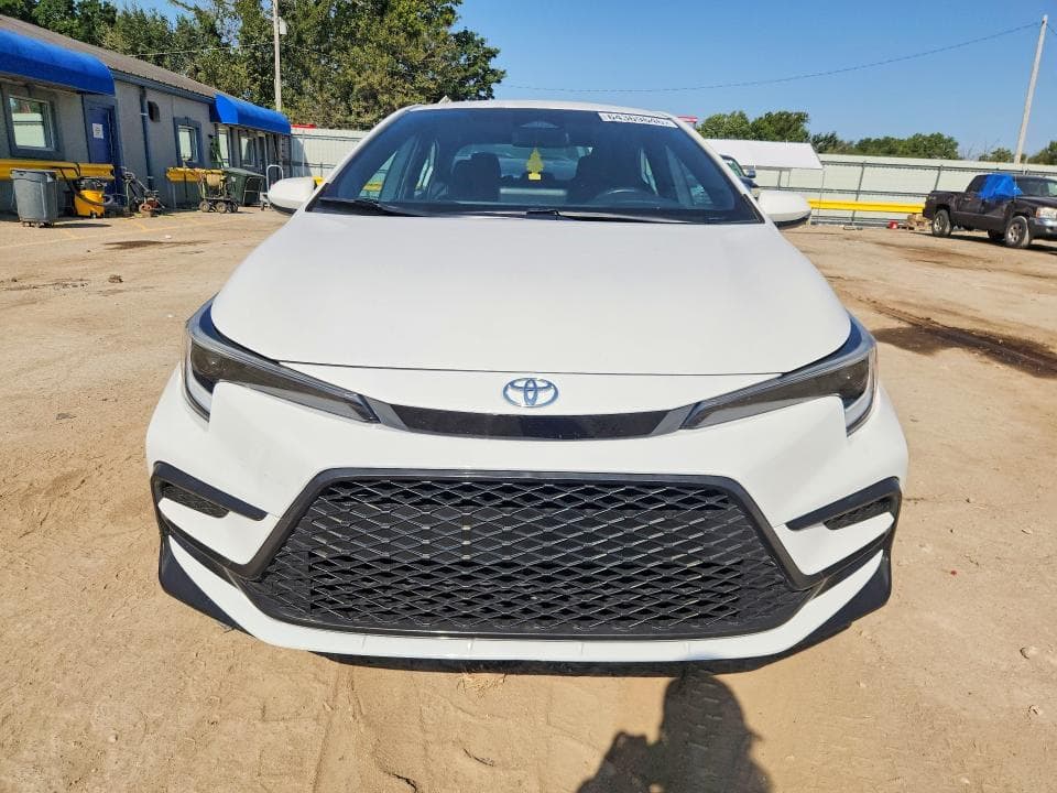 2023 TOYOTA COROLLA SE 5