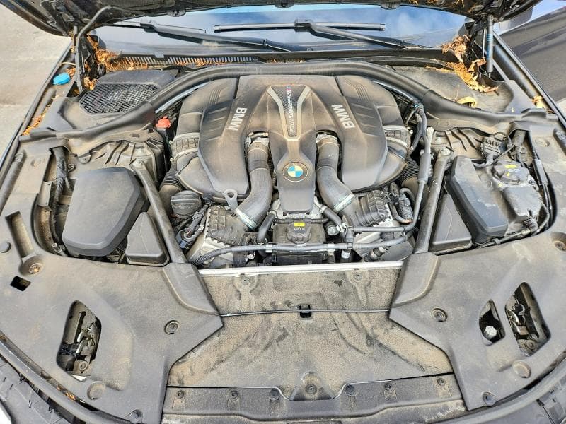 2019 BMW M550XI 11