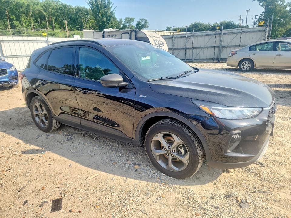 2025 FORD ESCAPE ST LINE 4