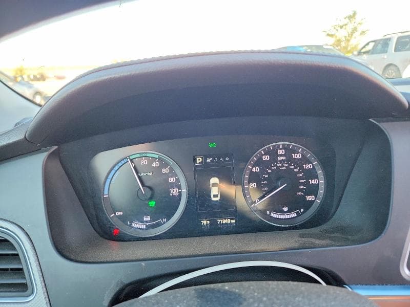 2017 HYUNDAI SONATA HYBRID SE 9