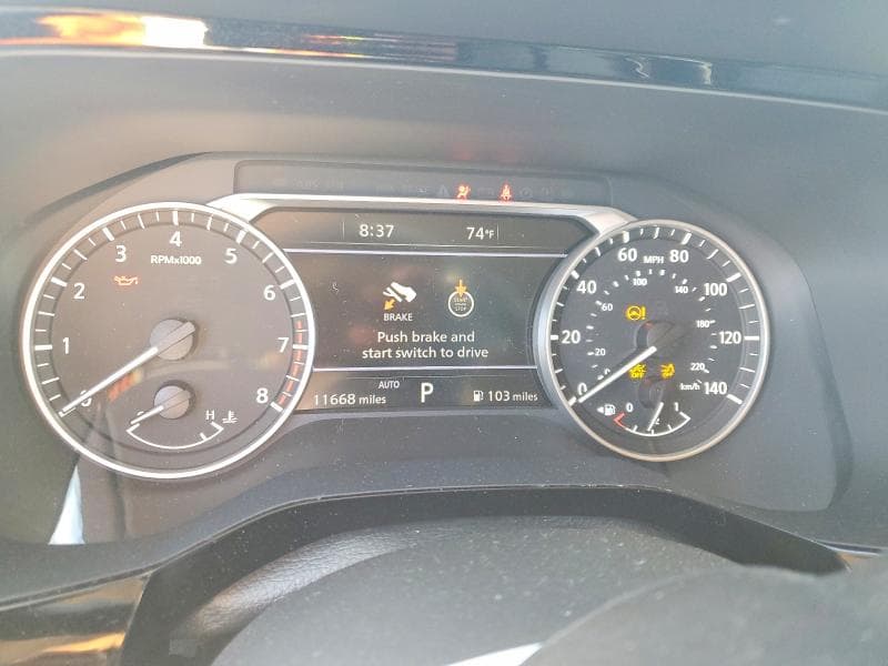 2024 NISSAN PATHFINDER SL 9