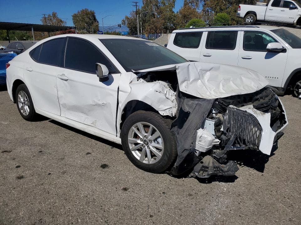 2025 TOYOTA CAMRY LE 4