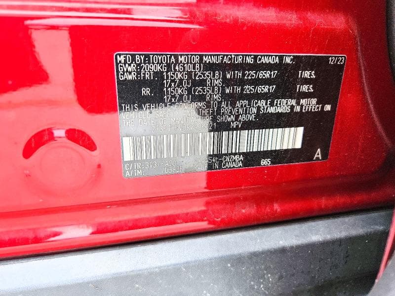2024 TOYOTA RAV4 XLE 13