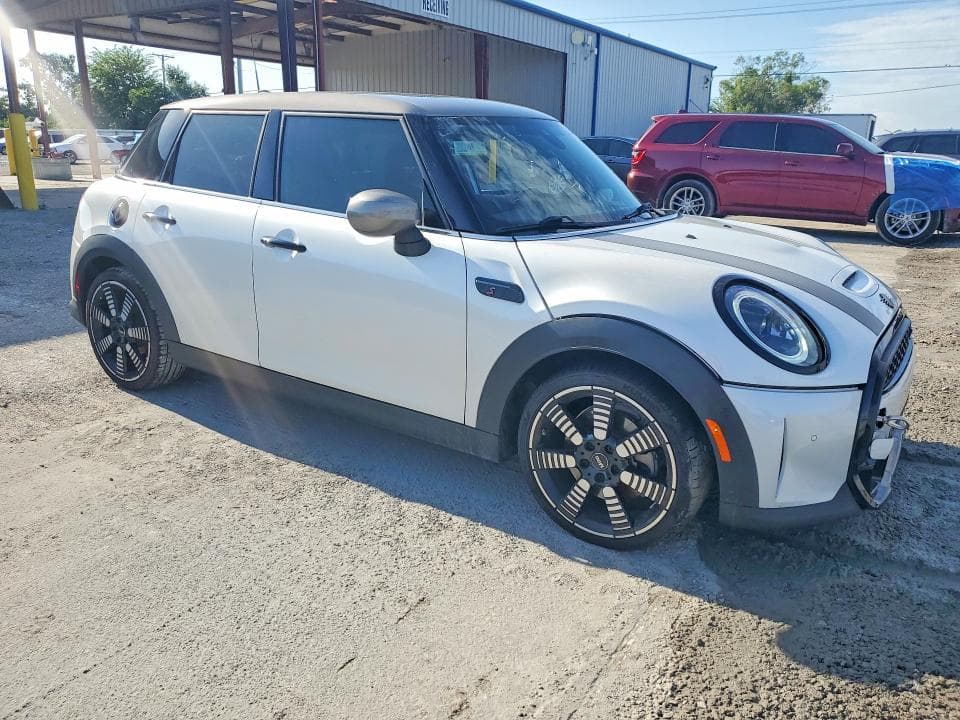 2024 MINI COOPER S 4