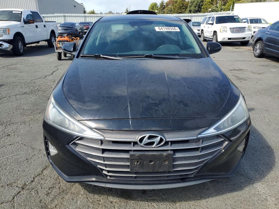 2020 HYUNDAI ELANTRA SE 5