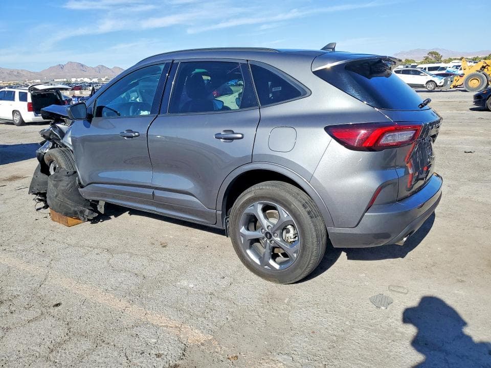 2024 FORD ESCAPE ST LINE 2