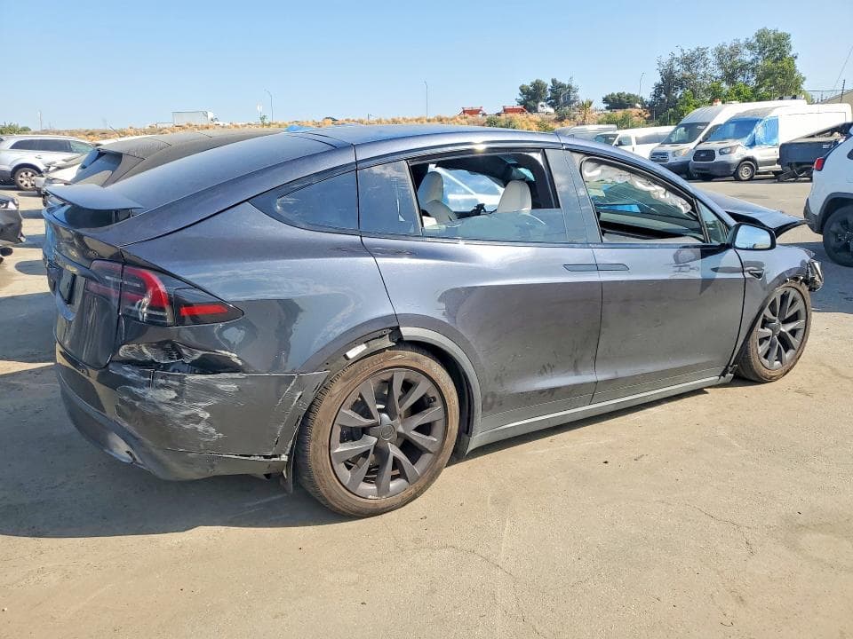 2023 TESLA MODEL X 3