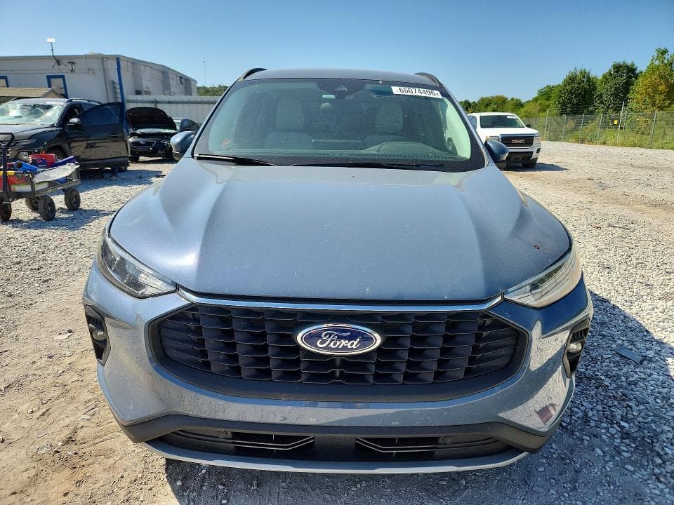 2024 FORD ESCAPE 5