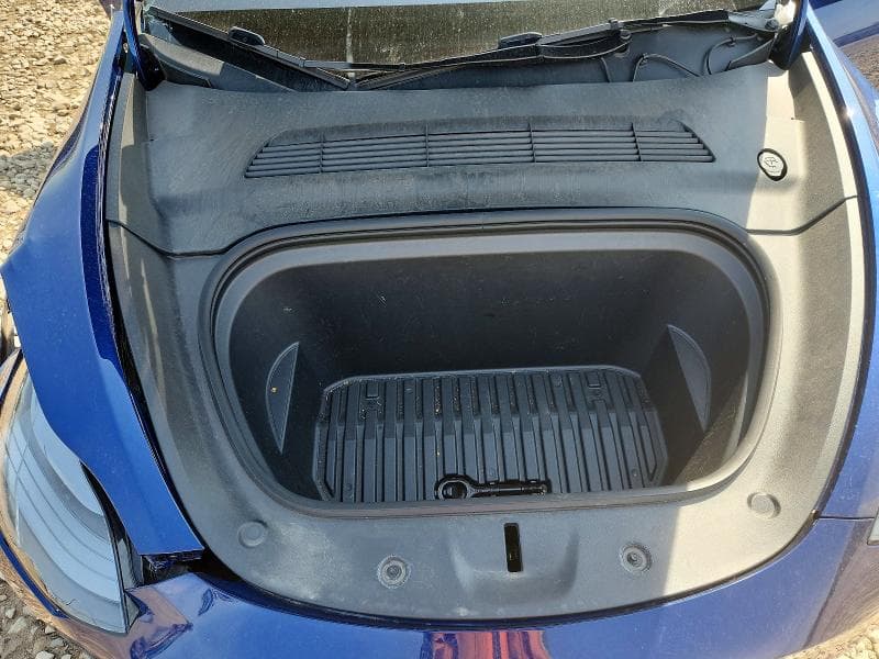2024 TESLA MODEL Y 11