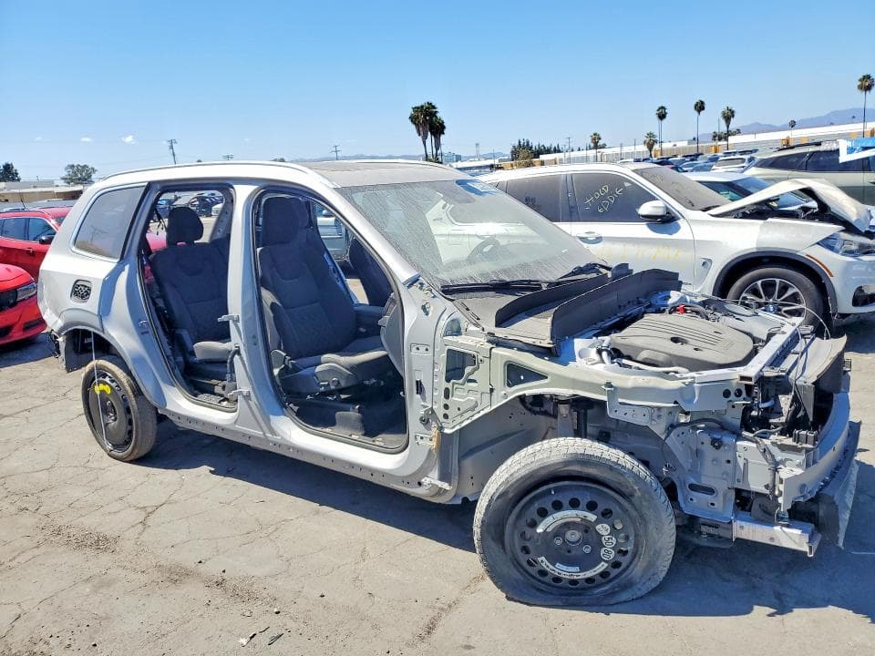 2025 VOLVO XC90 PLUS 4