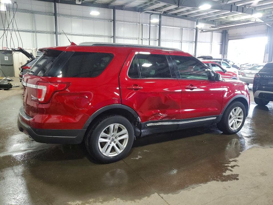 2018 FORD EXPLORER XLT 3