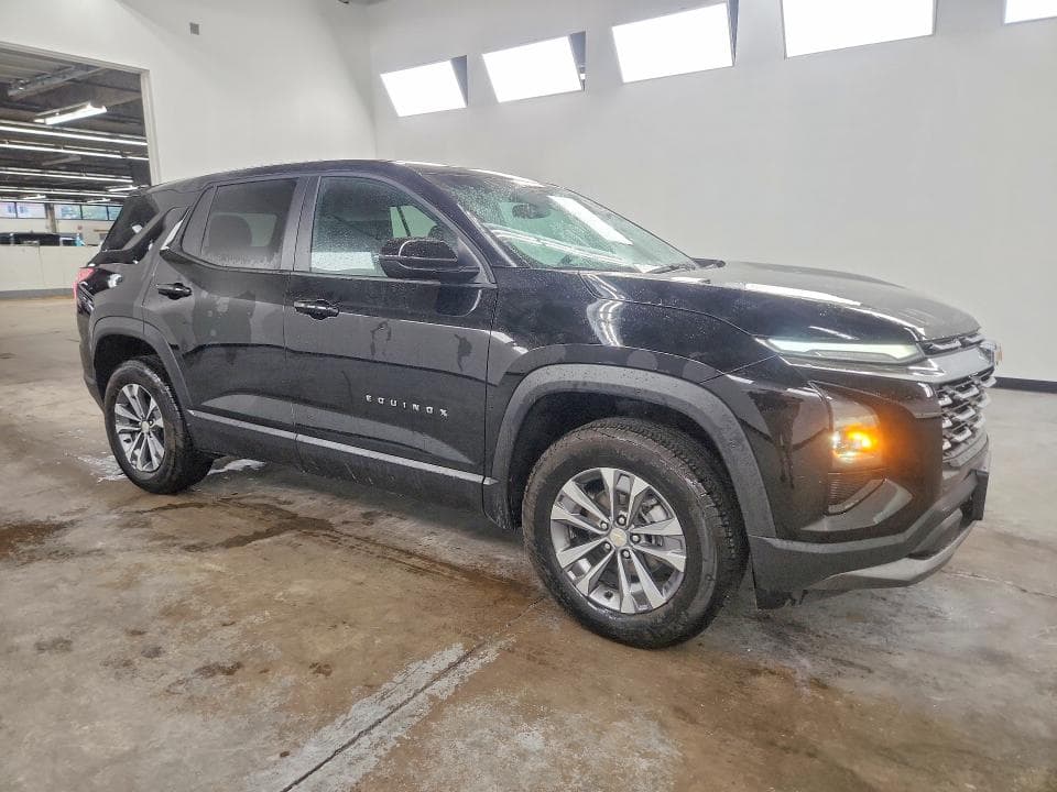 2026 CHEVROLET EQUINOX LT 4