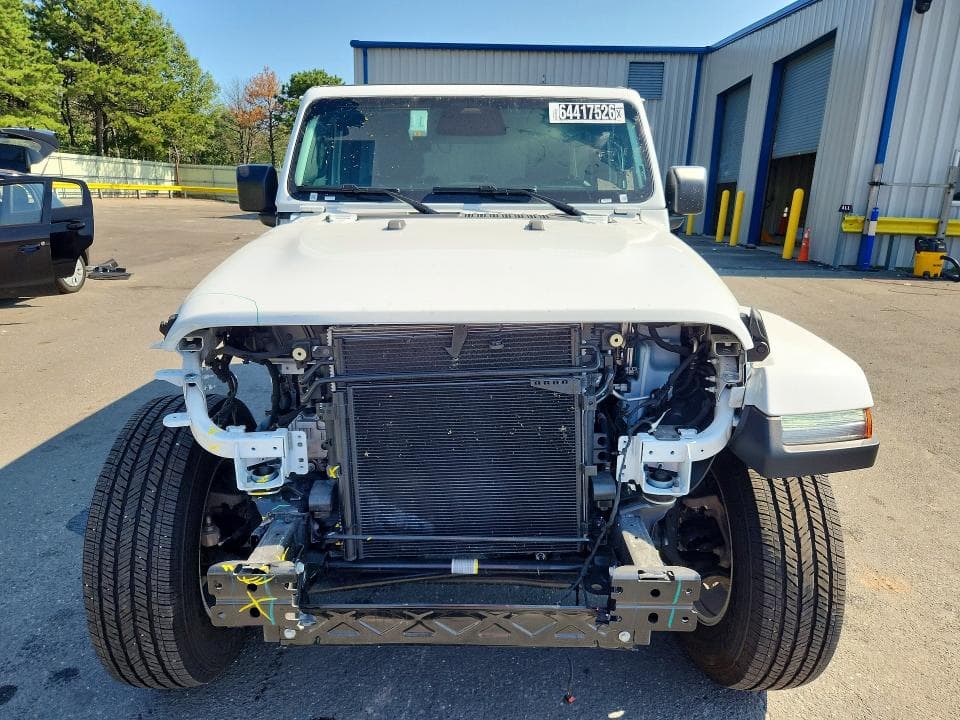 2026 JEEP WRANGLER SAHARA 5