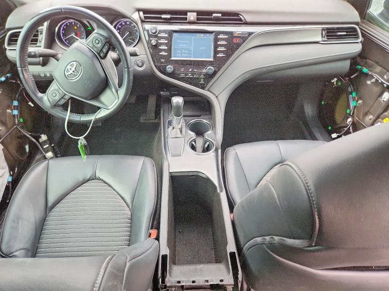 2019 TOYOTA CAMRY SE 8
