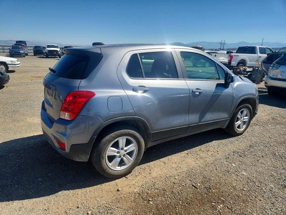 2020 CHEVROLET TRAX LS 3