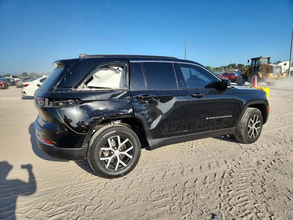 2025 JEEP GRAND CHEROKEE LIMITED 3