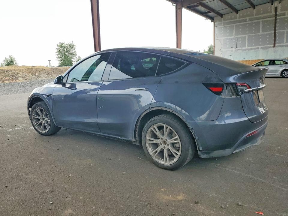 2023 TESLA MODEL Y 2