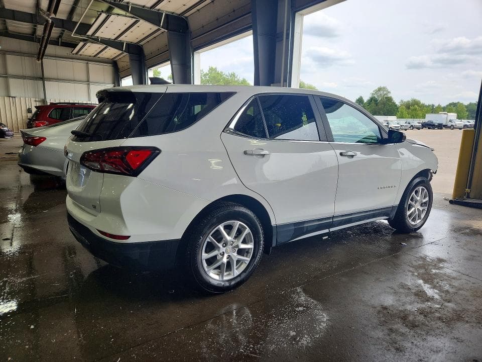 2023 CHEVROLET EQUINOX LT 3