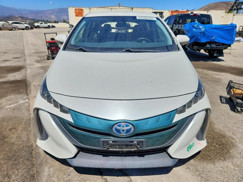 2017 TOYOTA PRIUS PRIME PREMIUM 5