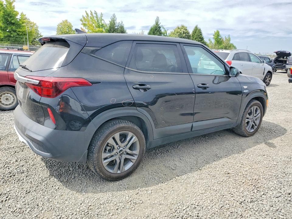 2022 KIA SELTOS LX 3