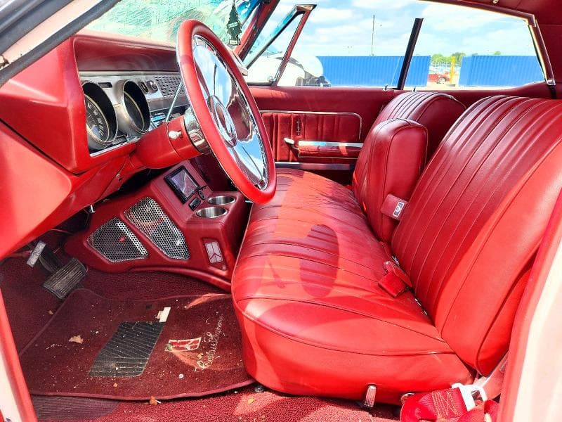 1966 OLDSMOBILE CUTLAS 7