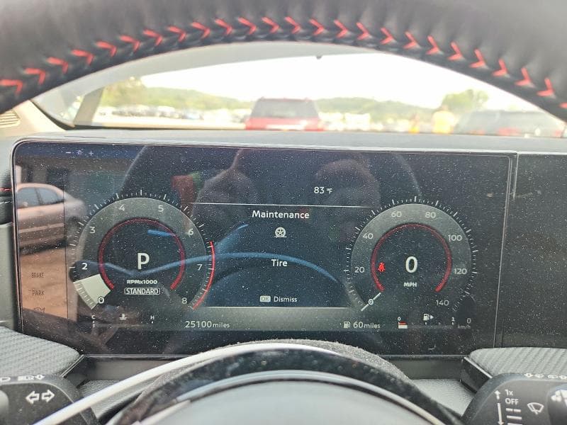 2025 NISSAN KICKS SR 9