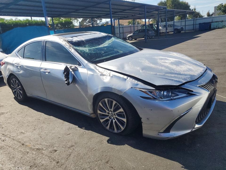 2019 LEXUS ES 300H 4