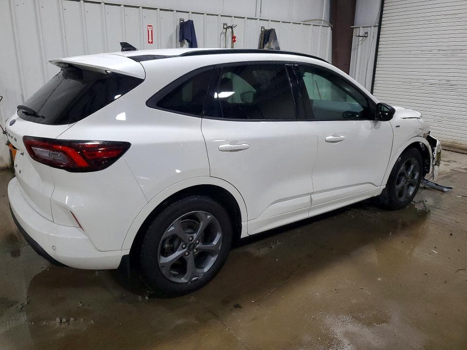 2024 FORD ESCAPE ST LINE 3
