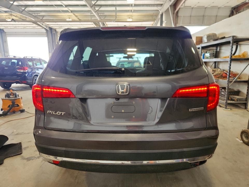 2017 HONDA PILOT TOURING 6