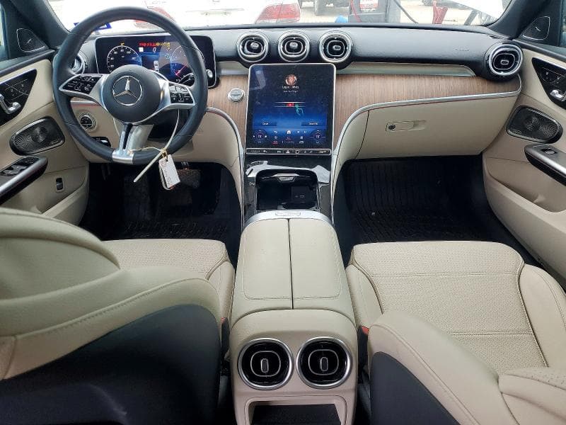 2023 MERCEDES-BENZ C 300 8