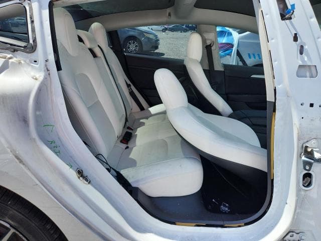 2022 TESLA MODEL 3 10