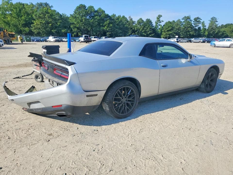 2023 DODGE CHALLENGER SXT 3
