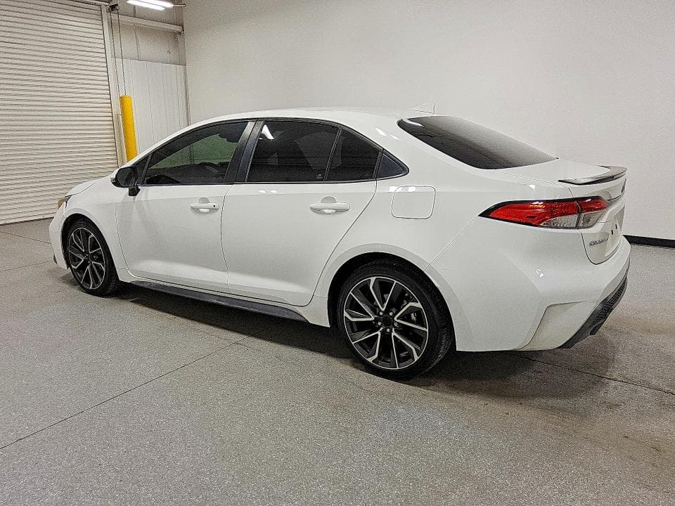 2020 TOYOTA COROLLA SE 2