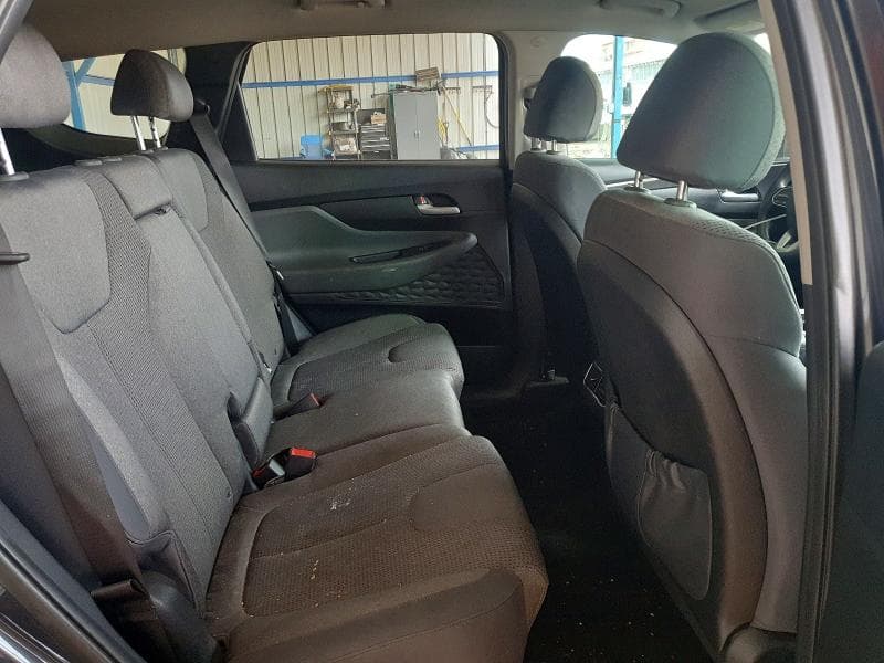 2021 HYUNDAI SANTA FE SE 11