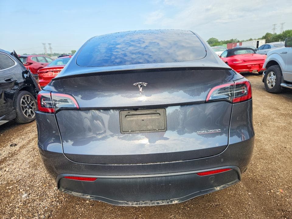 2023 TESLA MODEL Y 6