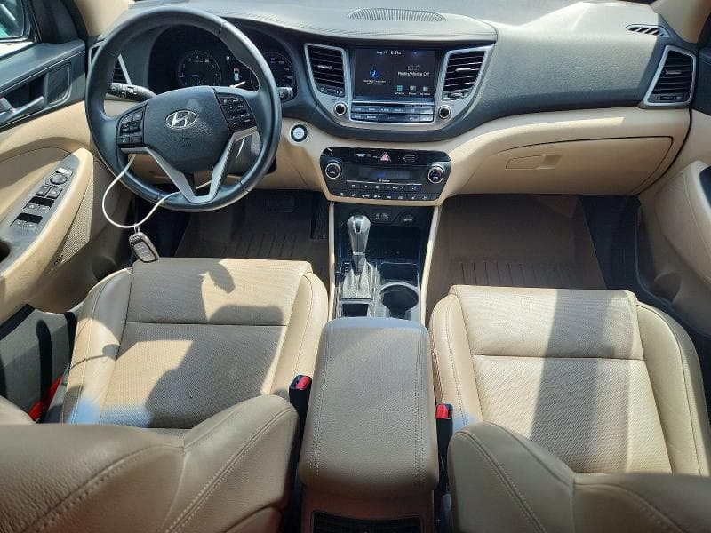2017 HYUNDAI TUCSON LIMITED 8