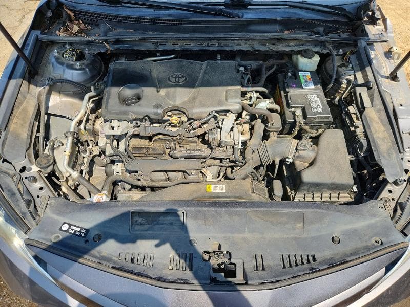 2018 TOYOTA CAMRY L 11