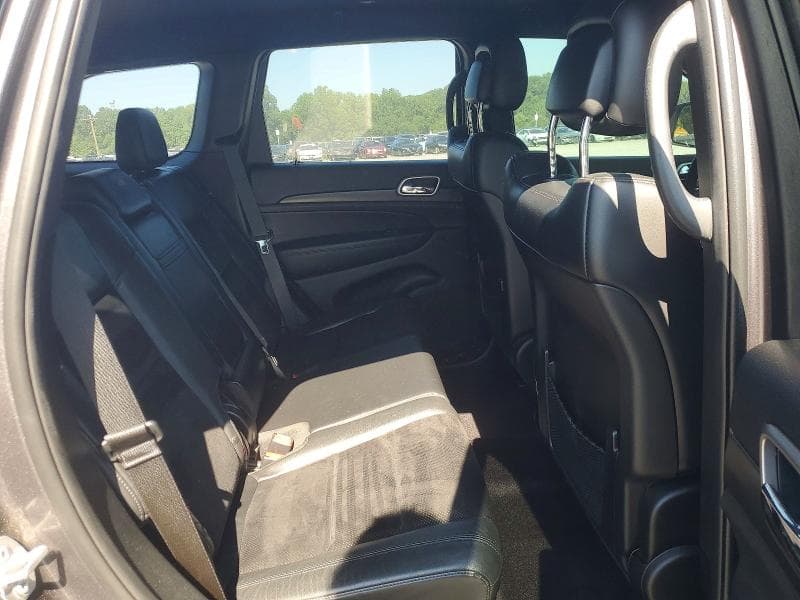 2017 JEEP GRAND CHEROKEE LAREDO 11