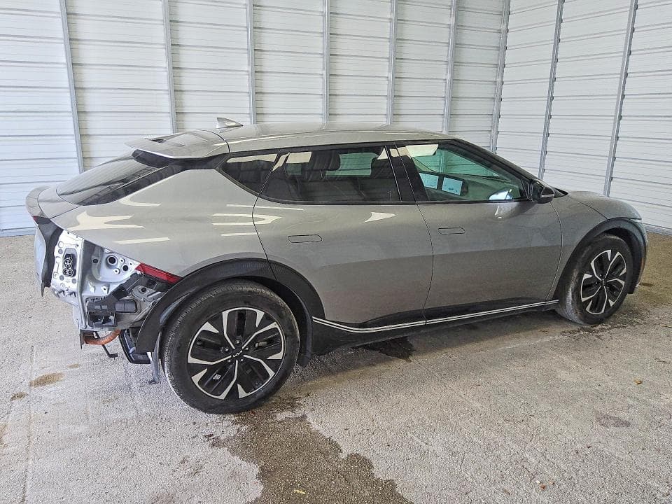 2023 KIA EV6 WIND 3