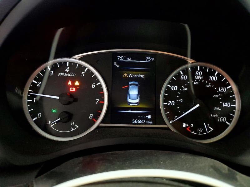 2017 NISSAN SENTRA SR TURBO 9