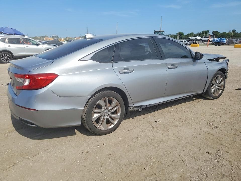 2018 HONDA ACCORD LX 3