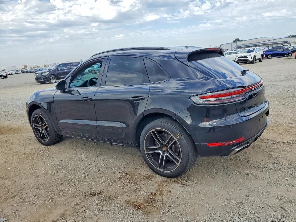 2021 PORSCHE MACAN 2