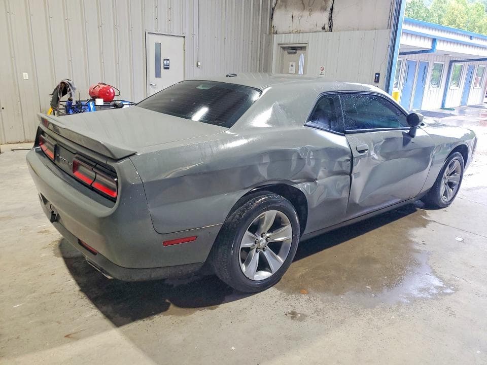2019 DODGE CHALLENGER SXT 3
