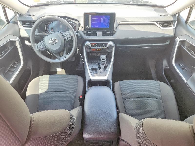 2025 TOYOTA RAV4 LE 8